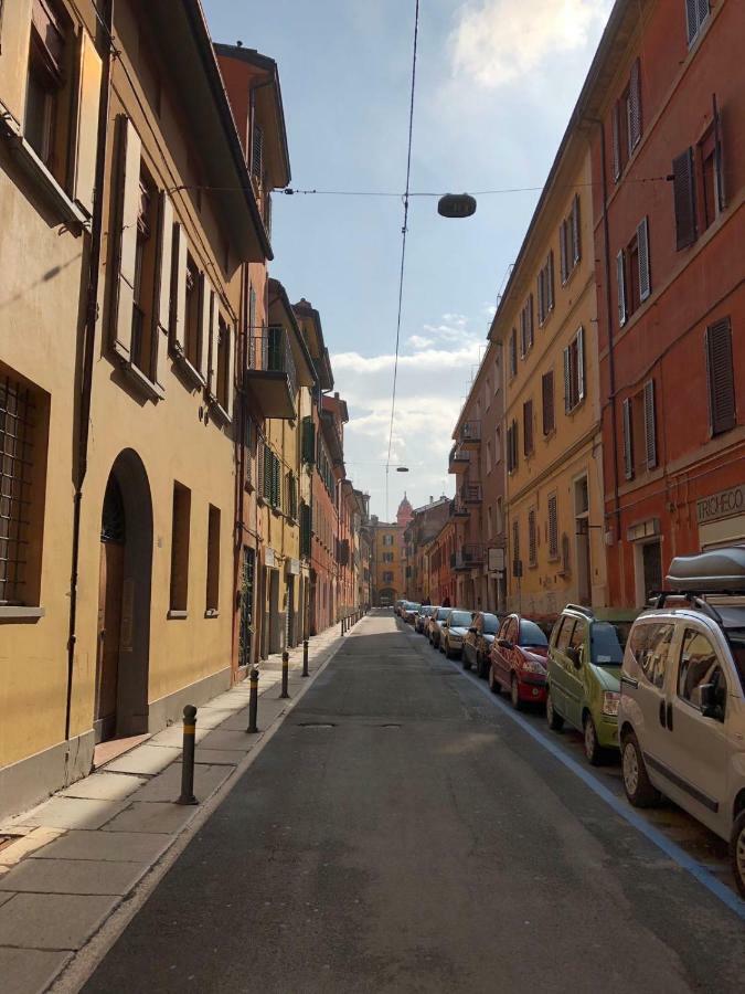 Апартаменты New Loft In The Heart Of Bologna 2 Экстерьер фото